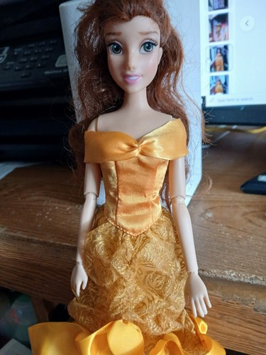 2020 Disney Store Belle Doll W outfit on and Bendable Legs.