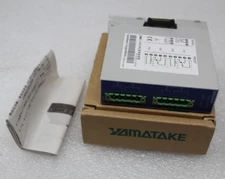 Azbil / Yamatake DMC10E4CR0000 Azbil Corporation DMC10 multi-channel controller
