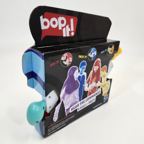 Hasbro Bop It! Electronic Game for Kids New Classic Game Bop It Twist It Pull It - Picture 4 of 7