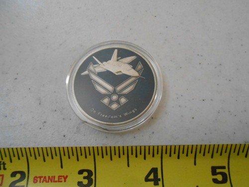 RARE 2002 MAXWELL GUNTER AFB ANNUAL AWARDS MILITARY CHALLENGE COIN US AIR FORCE - Picture 2 of 2