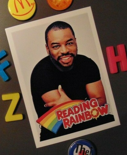 MAGNETE frigorifero arcobaleno lettura regalo LeVar Burton show host PBS TV casa appartamento - Foto 6 di 6