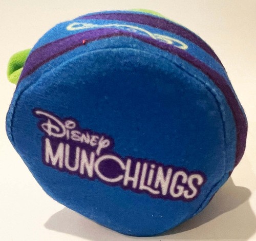 Alien Wasabi Pea Sensational Snacks Munchling Small Plush Disney S01 - Picture 5 of 5