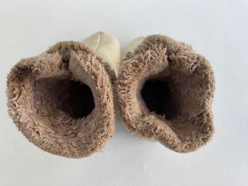 Booties by Robeez Ivory Leather Booties Faux Fur Slip Ons 0-6 Mos - Picture 9 of 14
