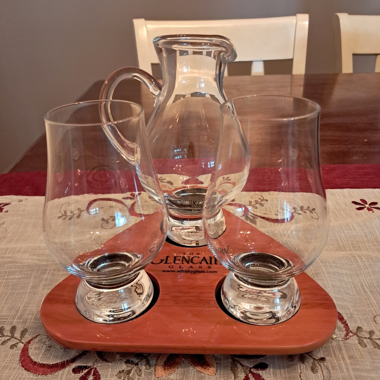 Glencairn Whisky Tasting Set with 2 Glasses Water Jug and Wooden Base-image