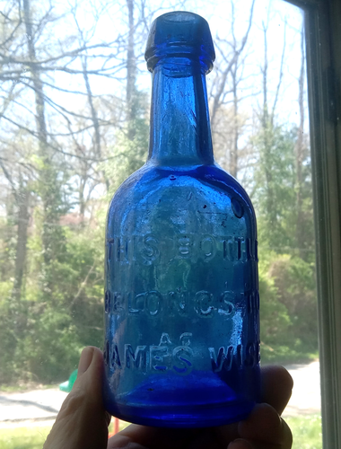 BOTELLA DE REFRESCO EN CUCLILLAS HOMBRO CUADRADO ALLENTOWN, PA JAMES WISE AZUL COBALTO AÑOS 1860 BONITA - Imagen 13 de 14