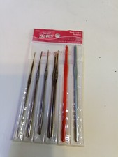 Susan Bates Crochet Hook Set W/ Pouch 7 Pieces ALUMINIUM STEEL ASST