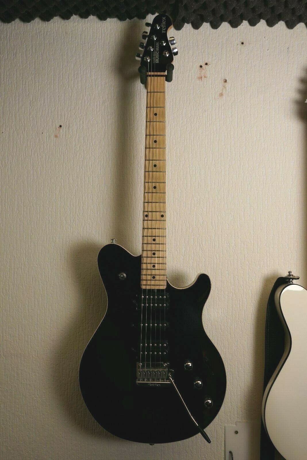Musicman Reflex Gamechanger HSH Piezo Trem. Selten und TOP Musicman Reflex Gamechanger HSH Piezo Trem. Selten und TOP