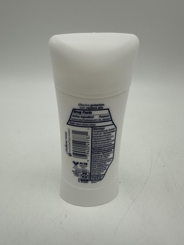 2 Dove Deodorant Sticks, 2.6oz each w/Moisturizer - Cucumber/Green Tea Scent New - Picture 3 of 4