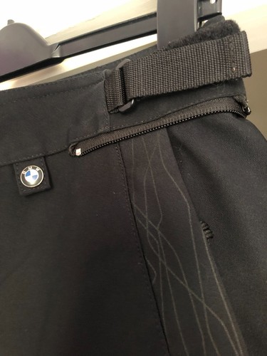 BMW MOTORRAD STREETGUARD 3 Ladies Trousers 40 - Worn Once - Excellent Condition - Picture 3 of 24