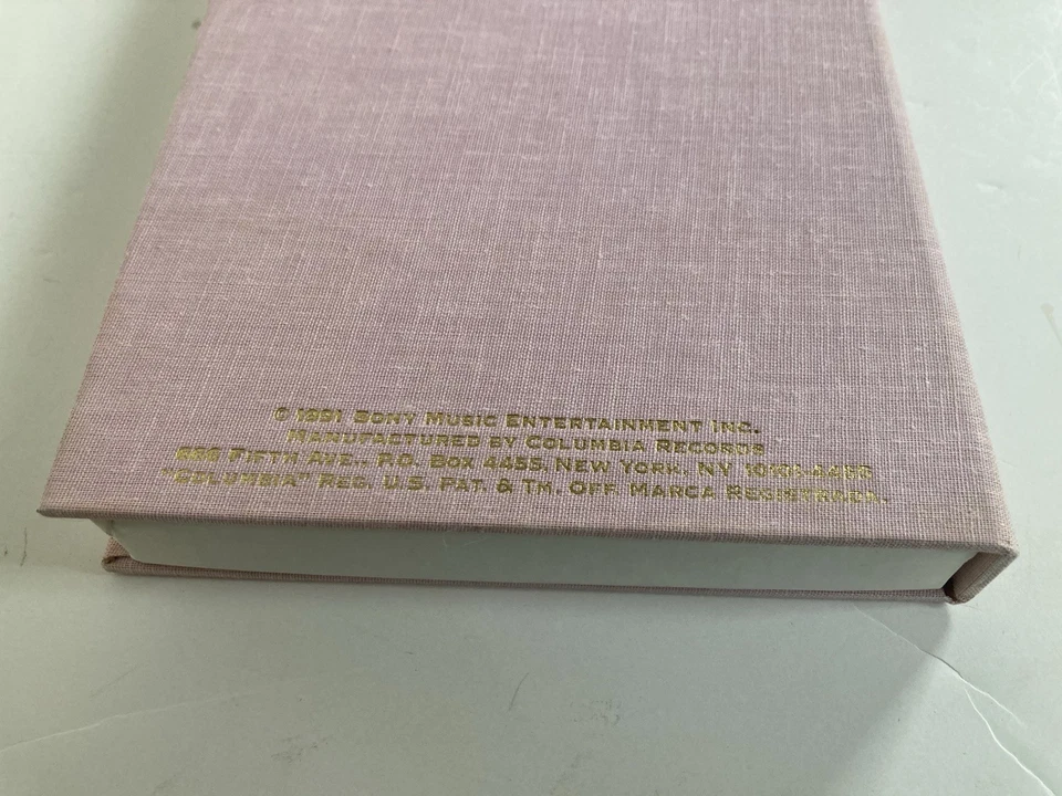 Barbara Streisand JUST FOR THE RECORD Pink Linen BOXED 4 CD SET with BOOK 1991 Foto 2 de 4