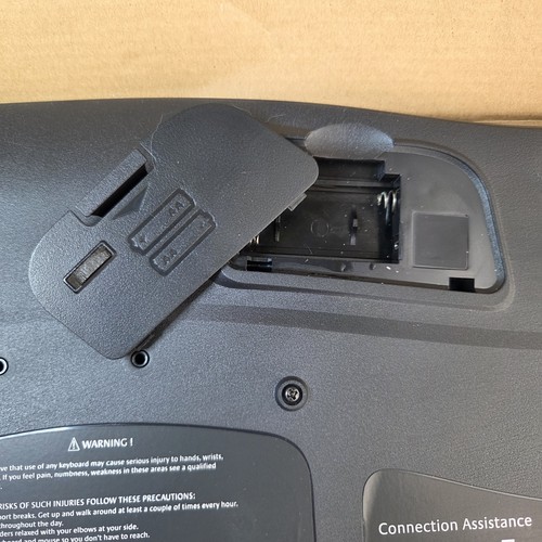 Logitech MK550 Wave Wireless Keyboard w Mouse & receiver Combo preowned READ - Picture 12 of 15