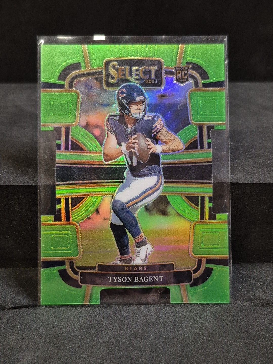 2023 Panini Select - Concourse Tyson Bagent #18 Neon Green Prizm RC Die-Cut /599