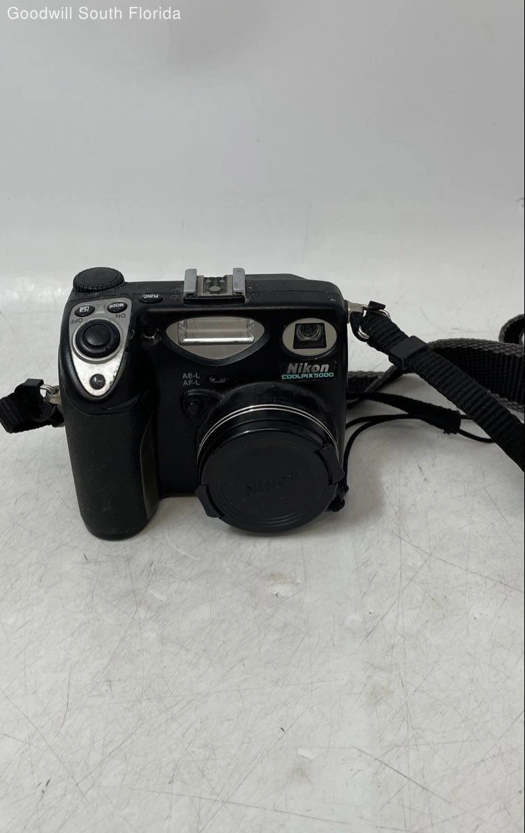 Nikon COOLPIX 5000 Digital Cameras for Sale | Shop New & Used