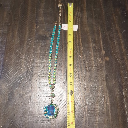 NWT Betsey Johnson MERMAID JEWELS STONE Gold Tone Glass Crystals Necklace-RARE! - Picture 5 of 7