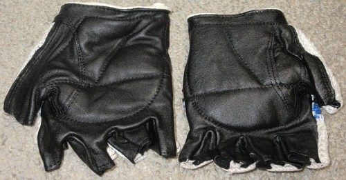 Spenco BioSoft Gloves Medium Numbness Pain Bicyclists Motorcyclists Truck Driver - Picture 5 of 6