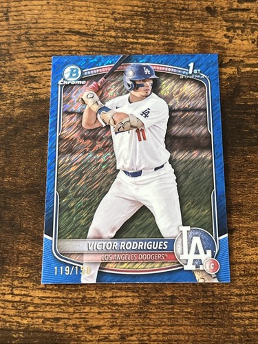 Bowman 2025 - Chrome Prospects Victor Rodrigues #BCP-45 refractor azul/150 (RC) - Imagen 2 de 3