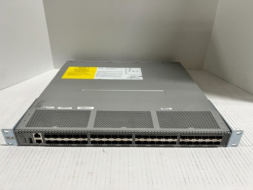 Cisco DS-C9148S-K9 CISCO MDS 9148S 16G Switch Dual POWER - Picture 1 of 3