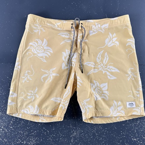 Katin Boardshorts Herren 36 hellgelb Blumen AOP Poly Spandex kurz Kordelzug