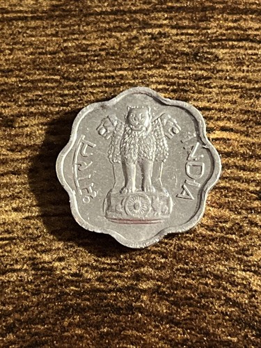 1966 India 2 Two Paise World Actual Coin TB364* - Picture 1 of 3