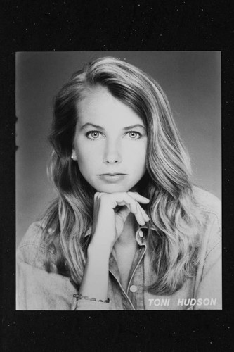 Toni Hudson - Conjunto de autógrafos firmados y fotos en la cabeza - Sin invitación - Imagen 5 de 10