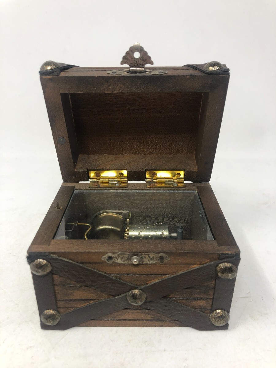 Vintage Japanese Pirate Treasure Chest Wooden Music Box in Working