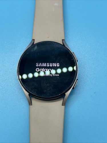 Samsung Watch 4 - SM-R865U - Black - 40mm - SmartWatch - Good - Picture 15 of 15