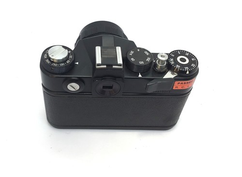 ZENIT 12XP Vintage Russian 35mm Film Camera Lens Helios 44m-4 2/58 + Half Case - Picture 8 of 12