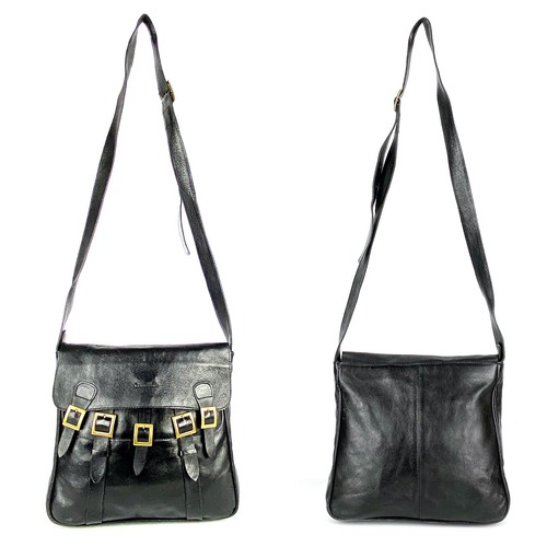 COURO & CIA Genuine Leather Messenger Flap Bag 10x12inch Black Courier Handbag