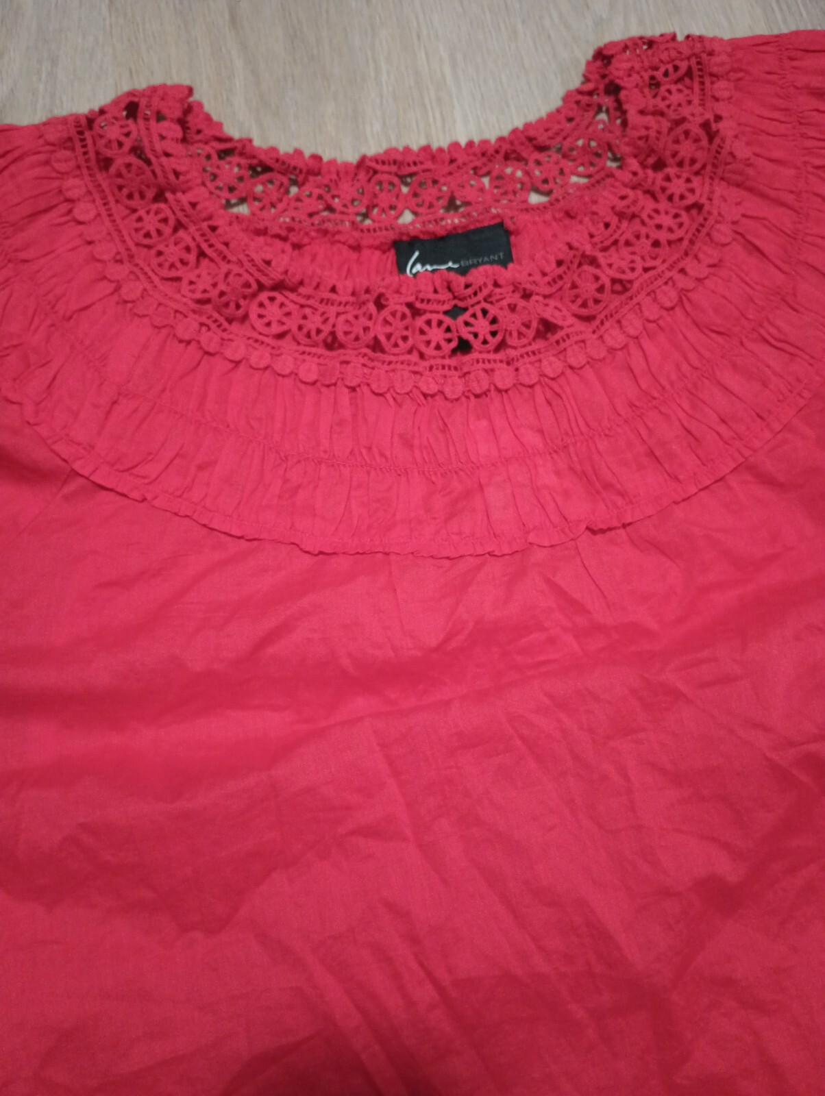 Picture 2 of 6