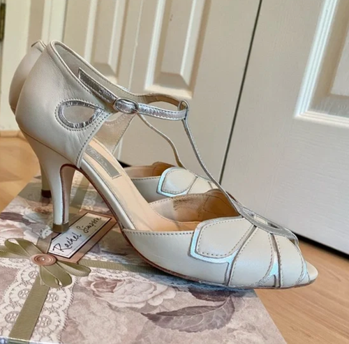 BHLDN Rachel Simpson Mimosenabsatz elfenbein/silber 36/6 Wohnmobil 298 $ - Bild 5 von 11