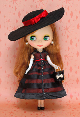NEW Good Smile Company Neo Blythe Brenda's Extraordinary Day Fashion Doll Japan