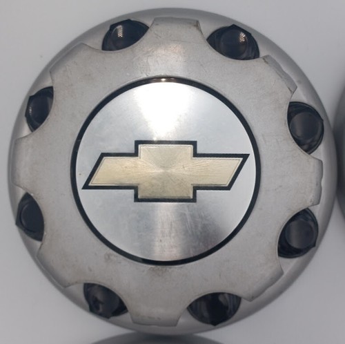 Chevrolet Sierra Silverado Suburban Yukon Center Caps Hubcaps USED, SET OF 4 - Picture 12 of 16