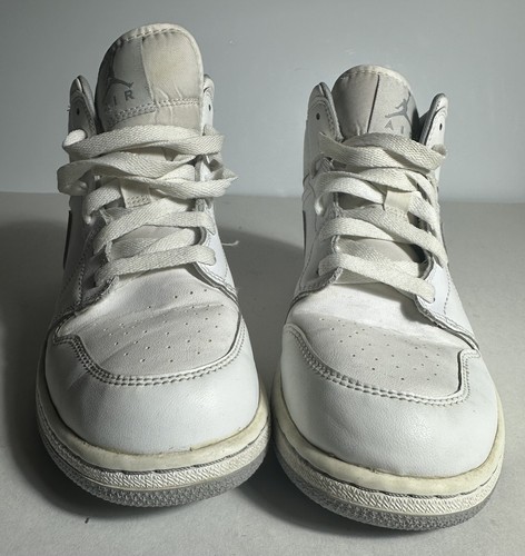 Nike Air Jordan 1 Retro Mid White Wolf Grey 2015 554725 112 Men 6Y - Picture 3 of 6