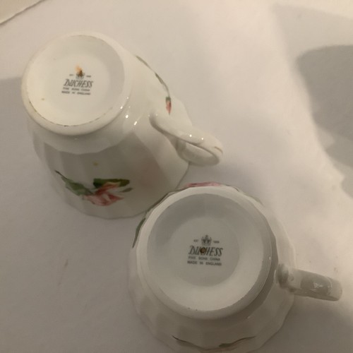 lot of 6 Duchess Bone China England tea cups &1Saucer - Picture 3 of 8