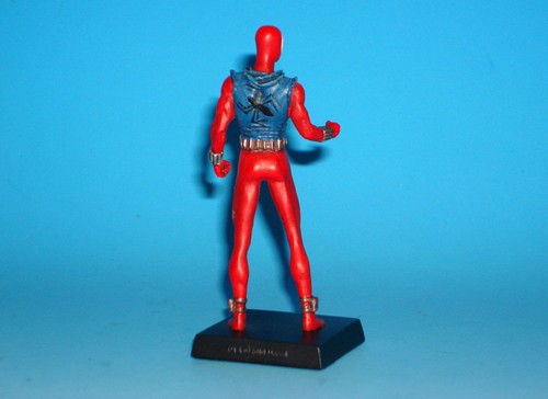 Scarlet Spider-Man Marvel Classic Collection Die-Cast Figurine Limited Edition - Picture 6 of 8