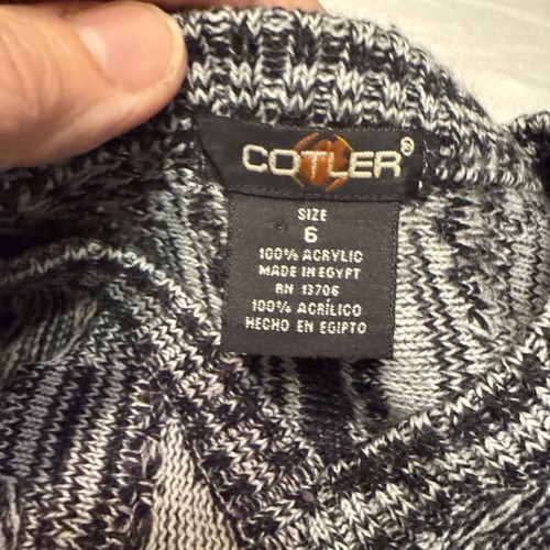 Vtg Cotler Boys Size 6 Gray & Black 3D Knit Textured Retro V-Neck Sweater - Picture 2 of 4