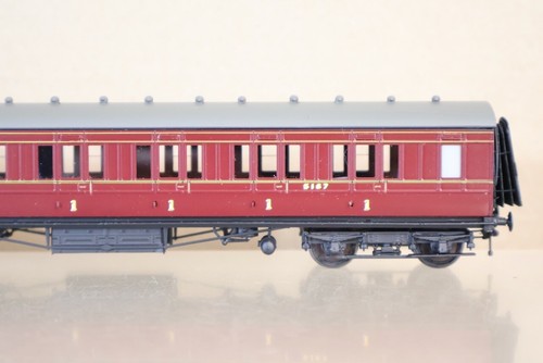 LARRY GODDARD CLASSIC COACHES KIT BUILT LMS 56'6" 1st CLASS BRAKE COACH 5167 om - Photo 7 sur 17