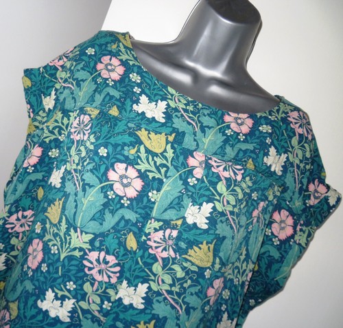 ✿Ladies NEXT green mix floral print top blouse size 20✿ - Picture 3 of 4