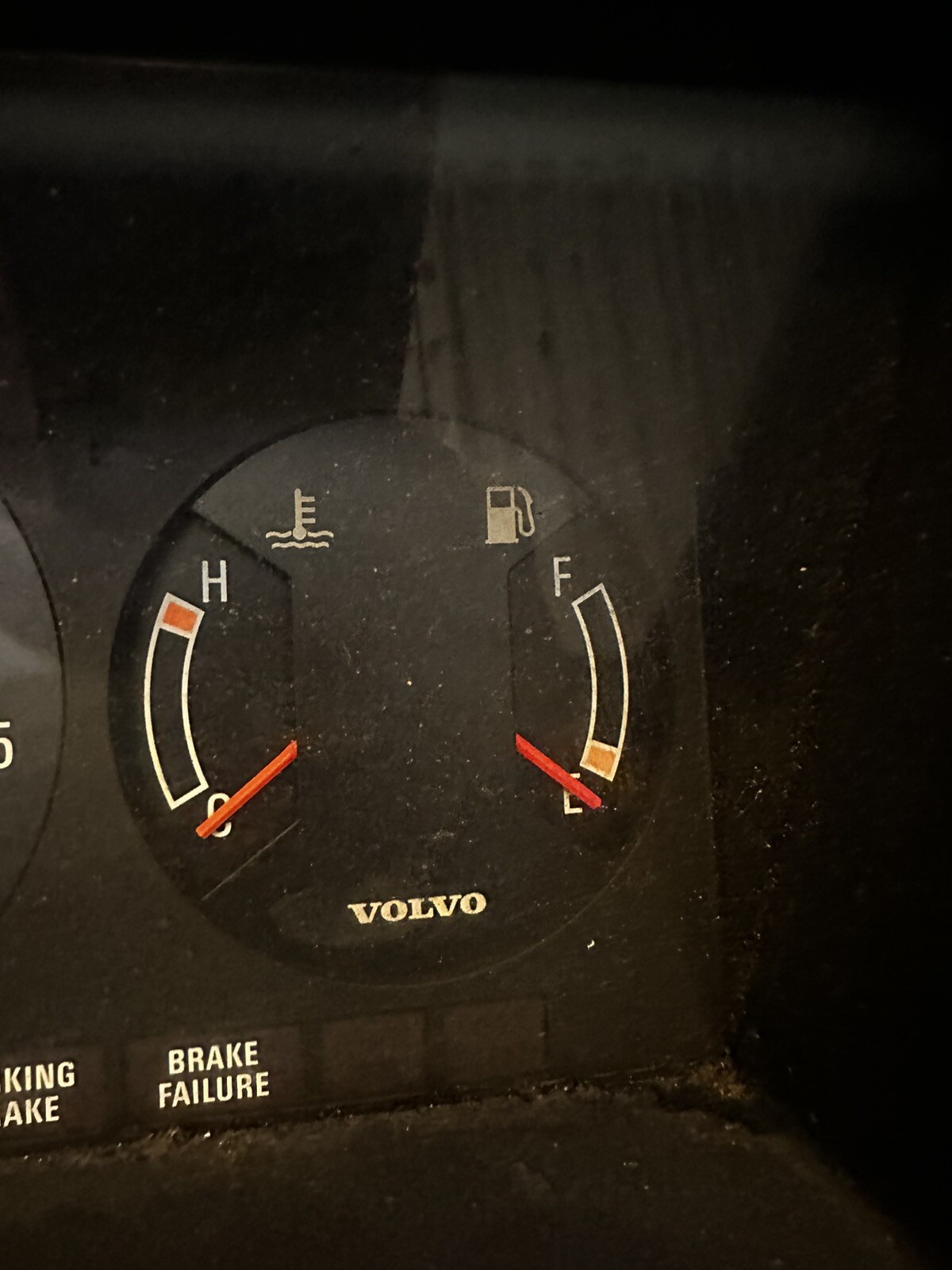 Volvo 240 Speedometer Cluster 19811985 Good Used r0,980 eBay