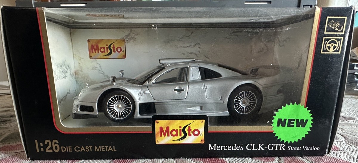 Maisto Special Edition 1:26 Mercedes CLK-GTR Street Version 31949