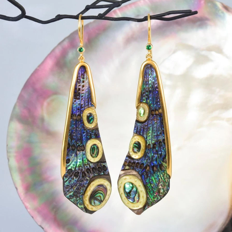 Dragonfly Wing Earrings Abalone Carving Gold Vermeil Sterling & Emerald 11.81 g - Image 2 of 4