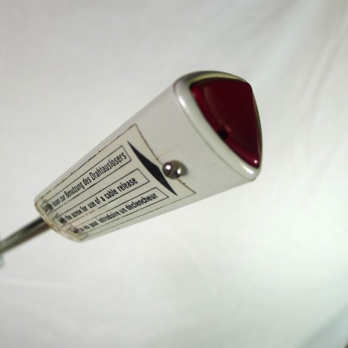 Trípode de Colección Bilora 3023 Hecho en Alemania Tamaño Completo Telescópico con Liberación de Cable - Imagen 8 de 23