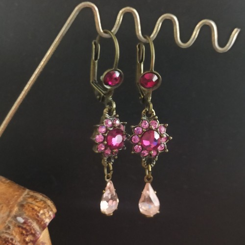 Michal Negrin Earrings Dark Pink With Sparkly Swarovski Crystals Dainty Flower - Picture 2 of 8