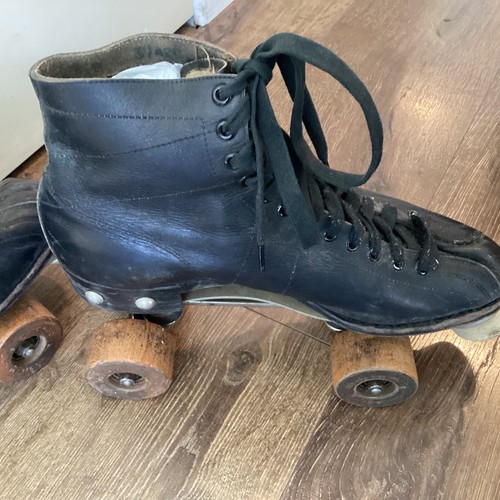 Vintage Chicago Black Leather Roller Skates Mens Sz 8 W/ Case Free Ship - Picture 10 of 21