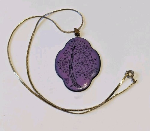 BEAUTIFUL VINTAGE JAPANESE HAND PAINTED SIGNED PURPLE/COPPER ENAMEL 18" PENDANT - Afbeelding 2 van 7