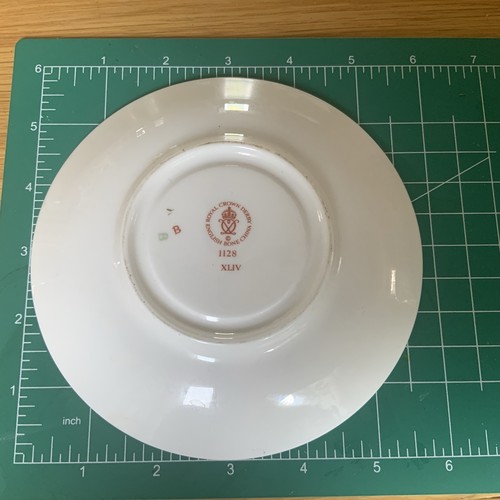 Royal Crown Derby Old Imari 1128 kannelierte Tassen & Untertassen 22K englischer Knochen 2 Sets - Bild 8 von 10