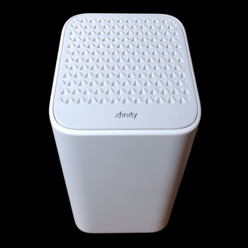 Comcast Xfinity XB7-T GIGABIT Modem WiFi Router with Power Cord Works Great - Picture 2 of 8