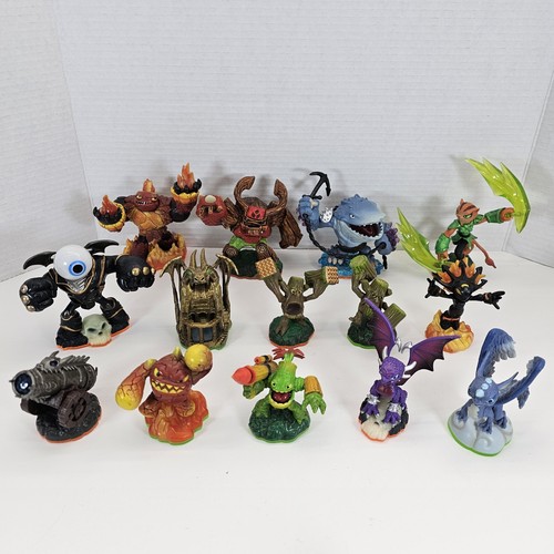 Lote de 28 figuras Skylander Activision Toys 2011-2013 paquete mixto - Imagen 2 de 15