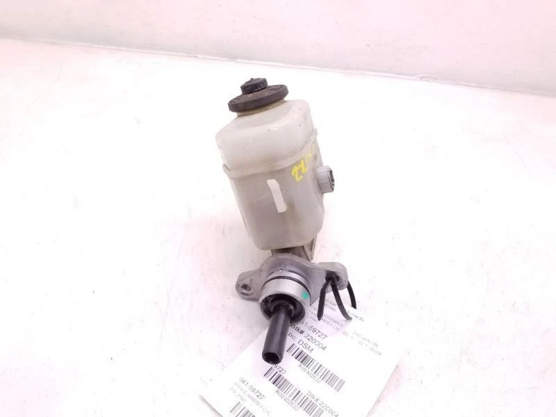 2000 TOYOTA AVALON 3.0L FWD BRAKE MASTER CYLINDER ASSEMBLY - Image 3 of 4