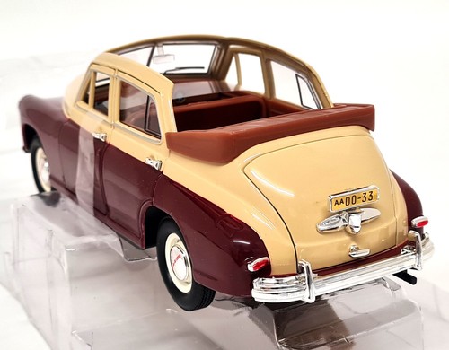 Signature 1/24 GAZ M20 Pobeda Convertible Burgundy Cream Diecast Scale Model Car - Picture 6 of 8